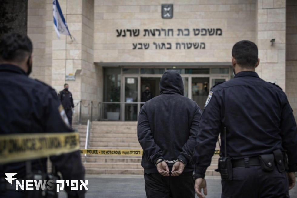 אישום חמור נגד סלח אבו הוידי: סחיטת קבלנים באילת   כללי