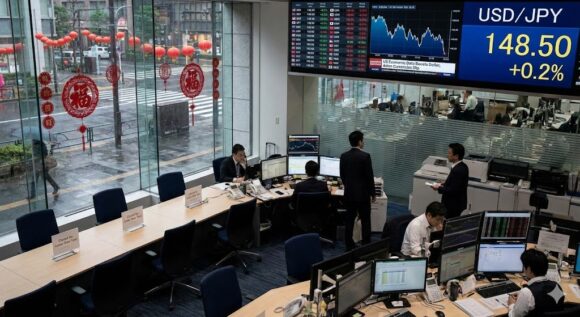 השפעות נתונים כלכליים על שווקים אסיאתיים: מבט מעמיק על מגמות המטבעות   פיננסים, שוק ההון