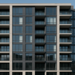 פסיקת פיצויים בגין ליקויי בנייה: אחריות ואיכות בענף הנדל״ן   ליקויי בנייה ואחזקת מבנים, נדל”ן בישראל