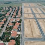 טבלת הקצאה ואיזון בתכנית איחוד וחלוקה: כך שמאי מקרקעין מחלק את הזכויות בין הבעלים